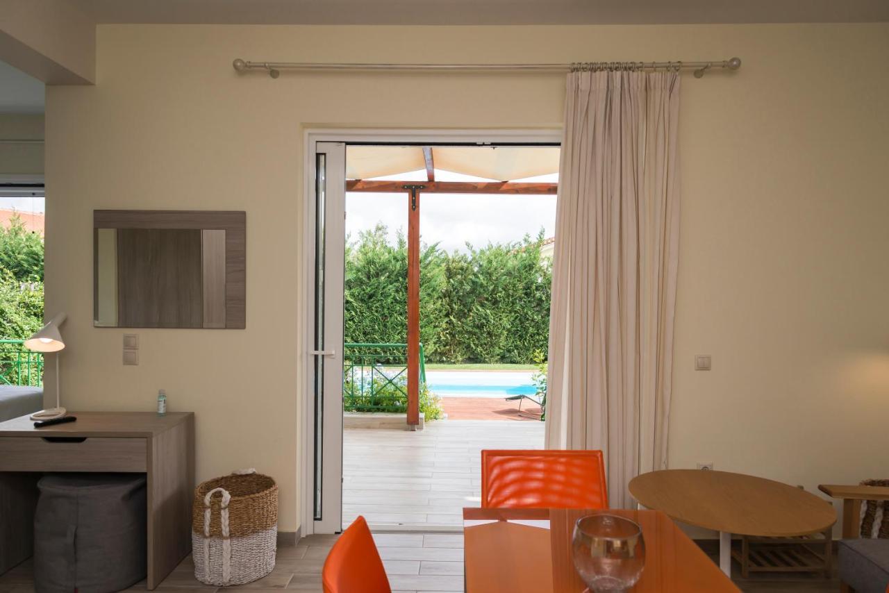 Venus Villa With Private Pool, 2Min To The Beach Finikounda Zewnętrze zdjęcie