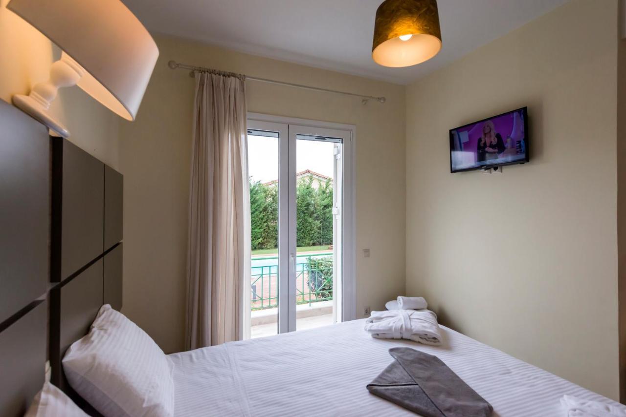 Venus Villa With Private Pool, 2Min To The Beach Finikounda Zewnętrze zdjęcie