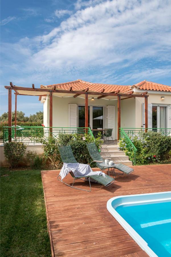 Venus Villa With Private Pool, 2Min To The Beach Finikounda Zewnętrze zdjęcie